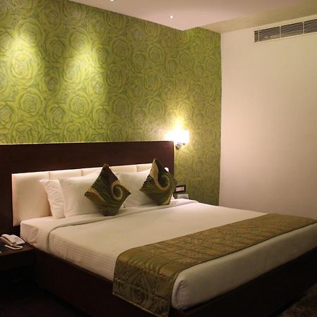 Tabla Pride Hotels & Spa Хидерабад Екстериор снимка