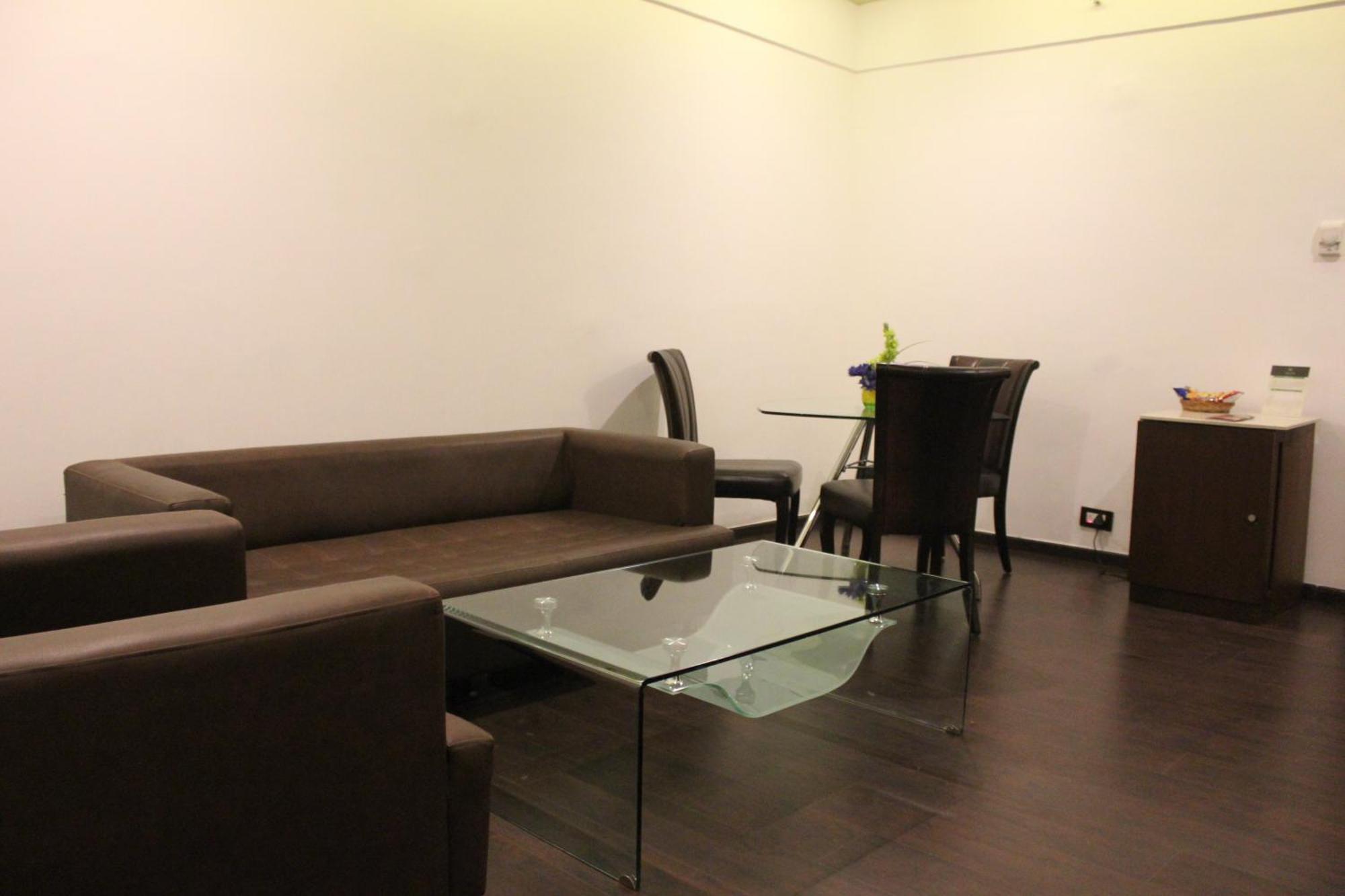 Tabla Pride Hotels & Spa Хидерабад Екстериор снимка